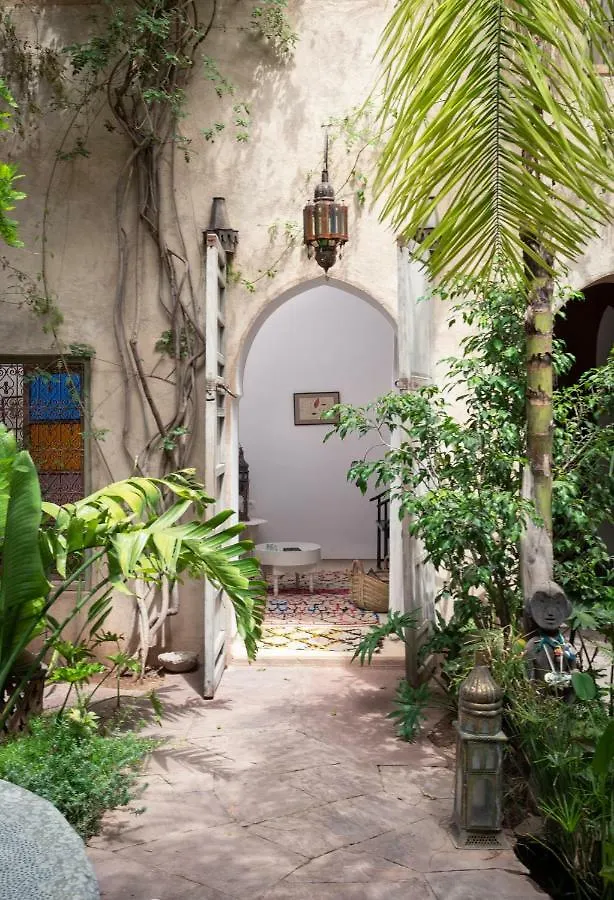 Riad Kbour & Chou Marrakesh